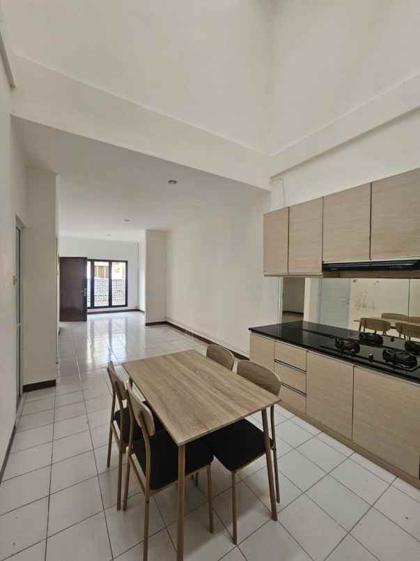 dijual rumah graha bintaro