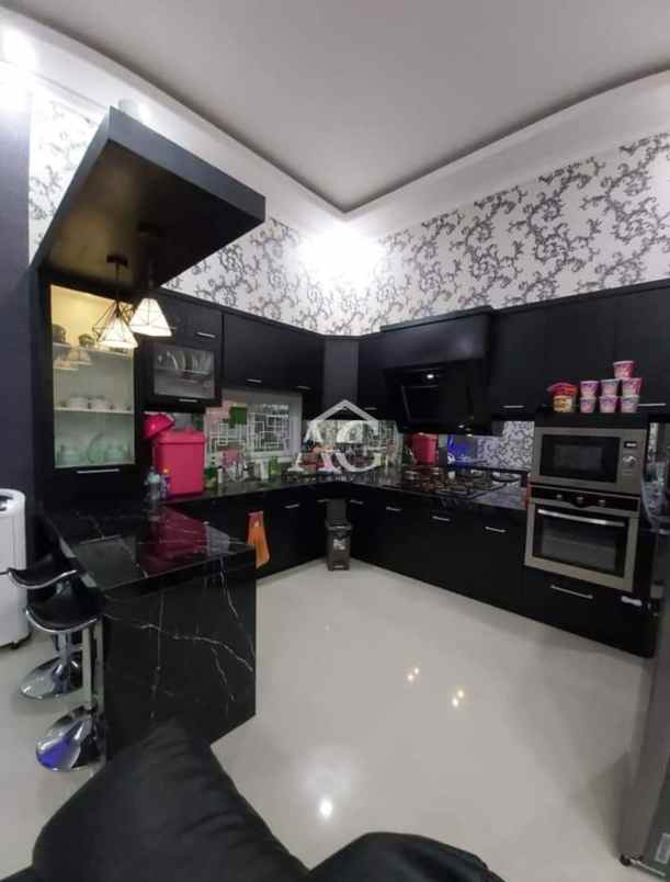 dijual rumah graha mulia residence malang