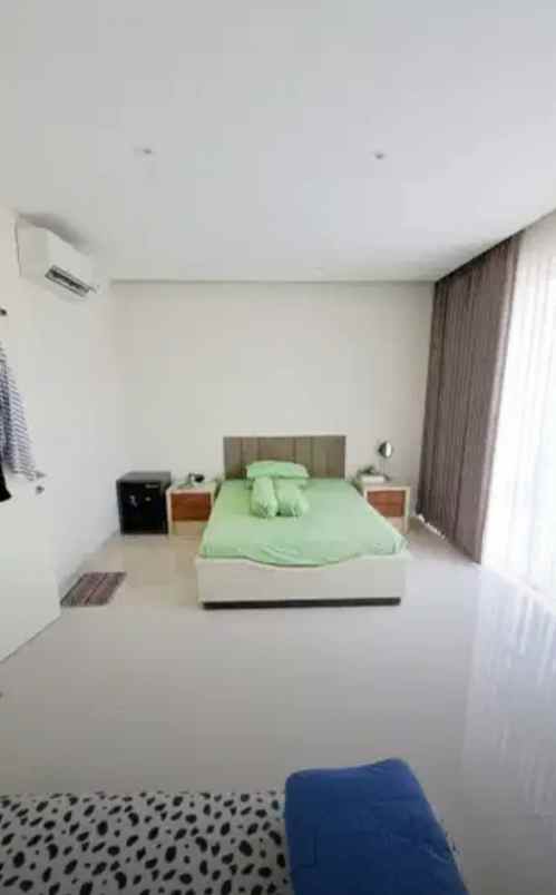 dijual rumah grand pakuwon tandes