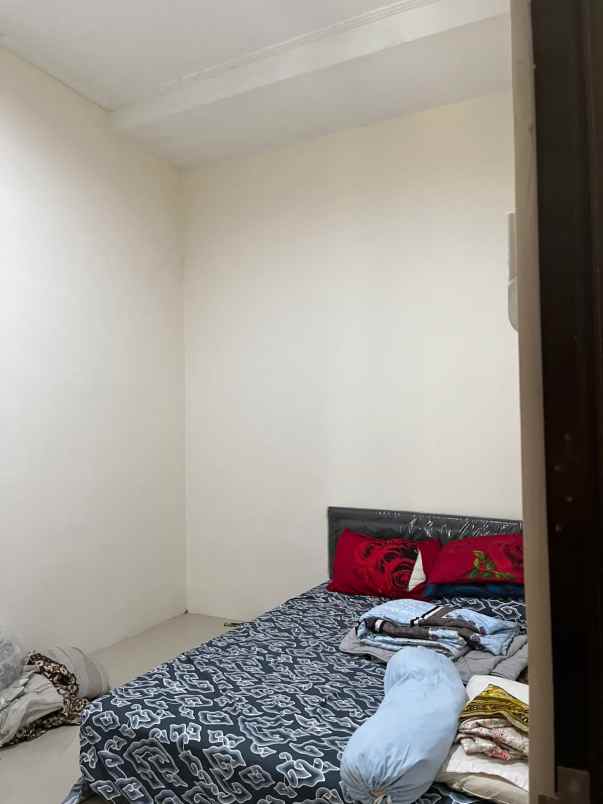 dijual rumah green ara residence