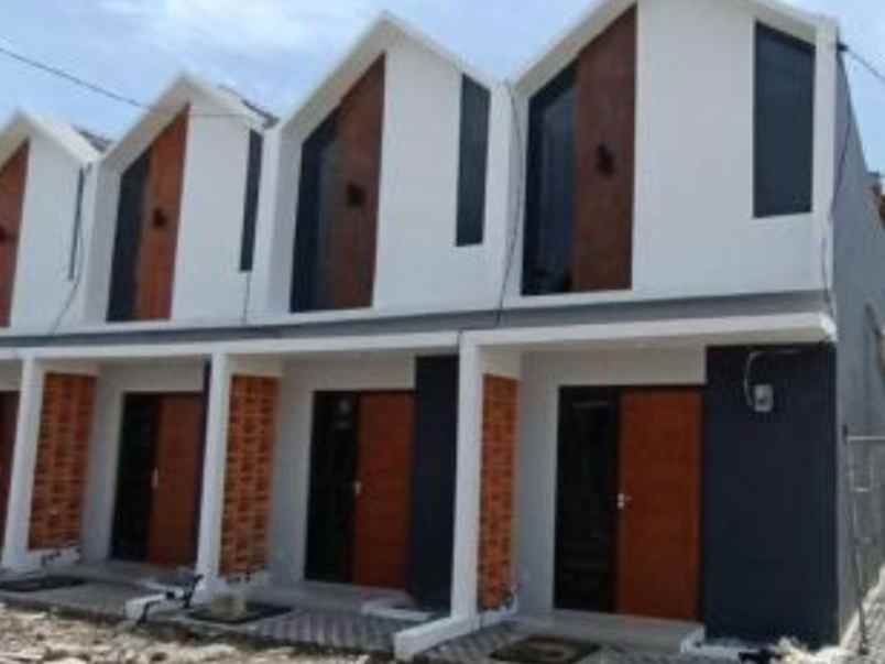 dijual rumah green terrace x