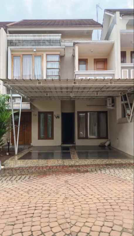 dijual rumah griya harmony