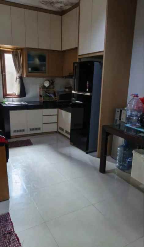 dijual rumah griya harmony