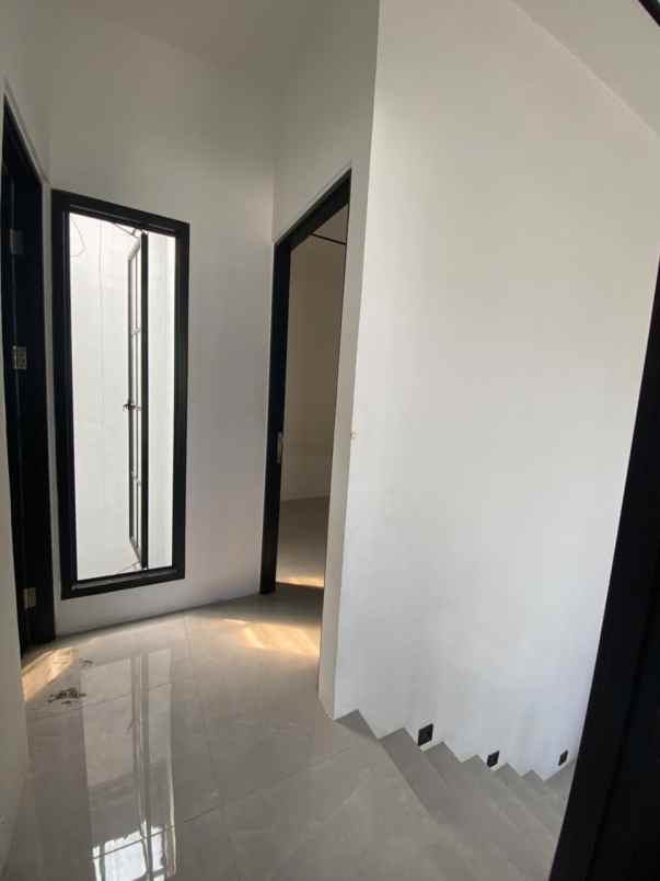 dijual rumah gunung putri bogor