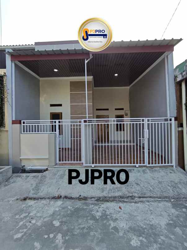 dijual rumah harapan indah cluster