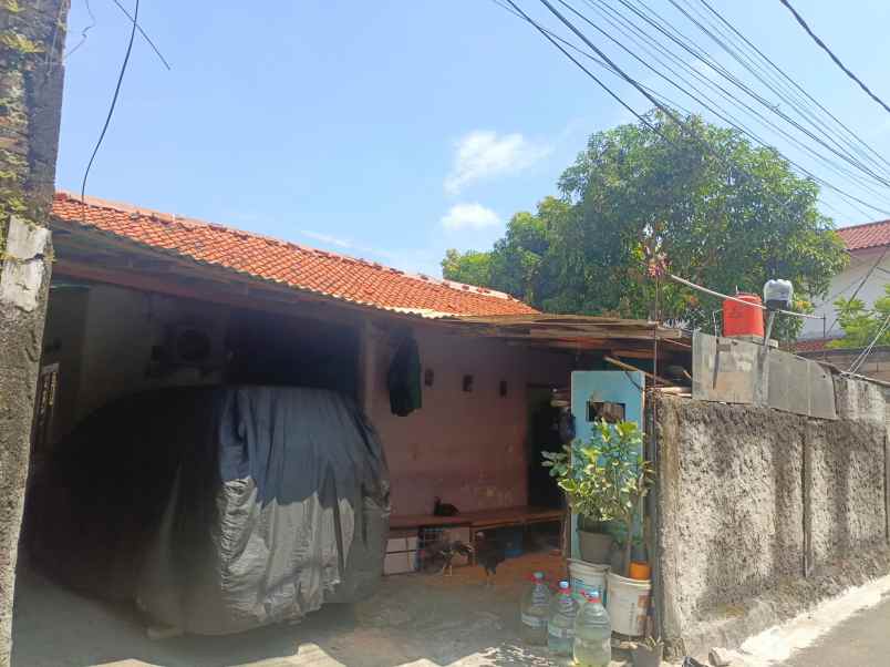 dijual rumah hitung tanah pangkalan jati cinere depok