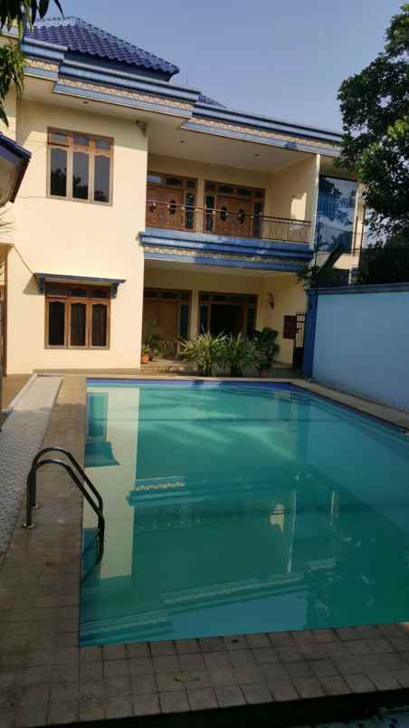 dijual rumah jagakarsa