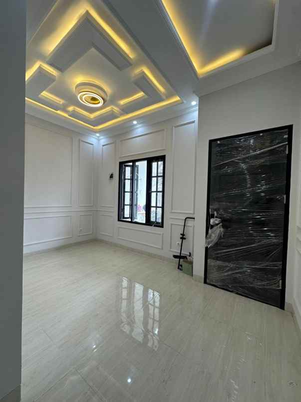 dijual rumah jagakarsa jakarta selatan