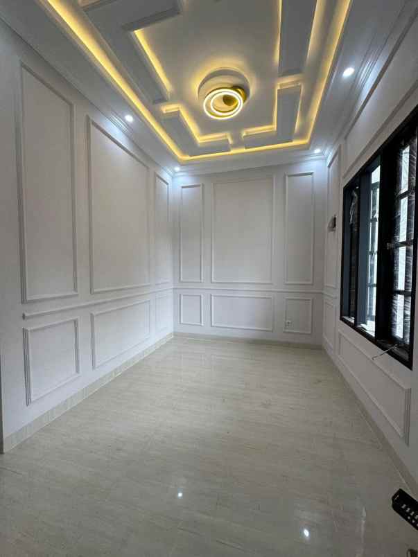 dijual rumah jagakarsa jakarta selatan