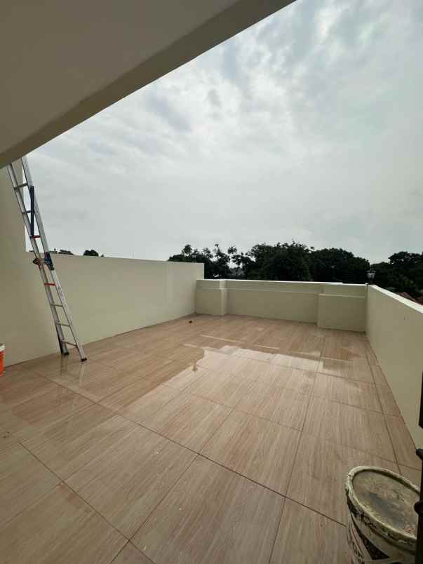 dijual rumah jagakarsa jakarta selatan