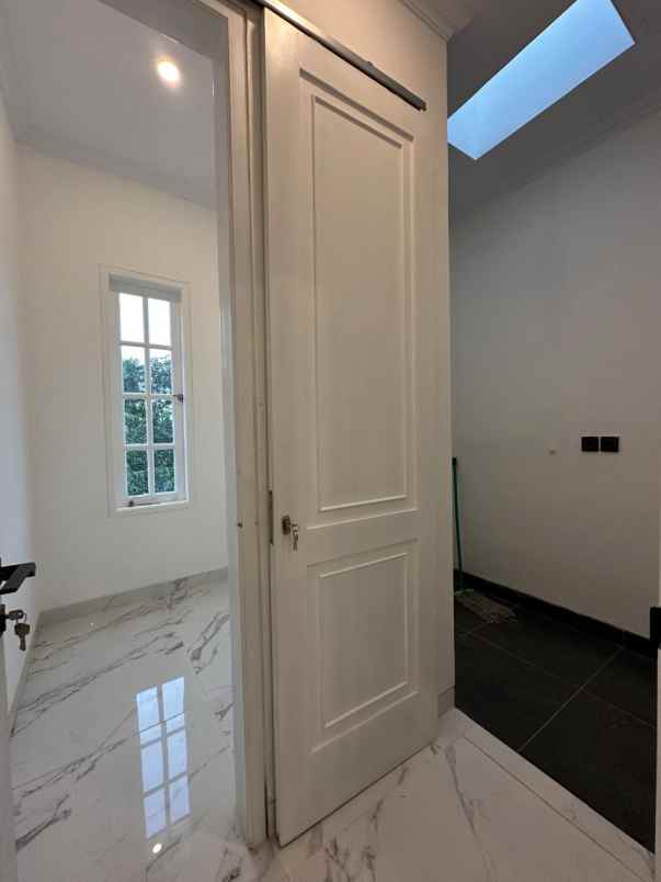 dijual rumah jagakarsa jakarta selatan