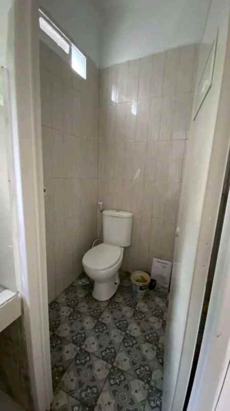 dijual rumah jalan batu jagakarsa