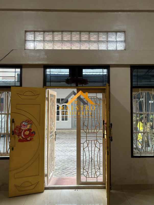 dijual rumah jalan brig jend zein hamid