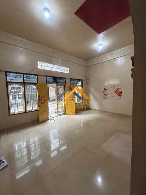 dijual rumah jalan brig jend zein hamid