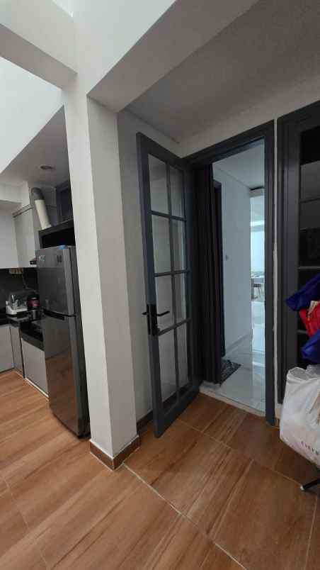 dijual rumah jalan darmo sentosa raya