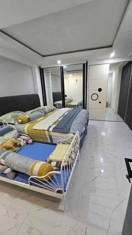 dijual rumah jalan darmo sentosa raya