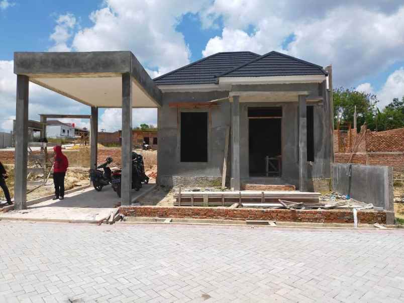 dijual rumah jalan delima pekanbaru