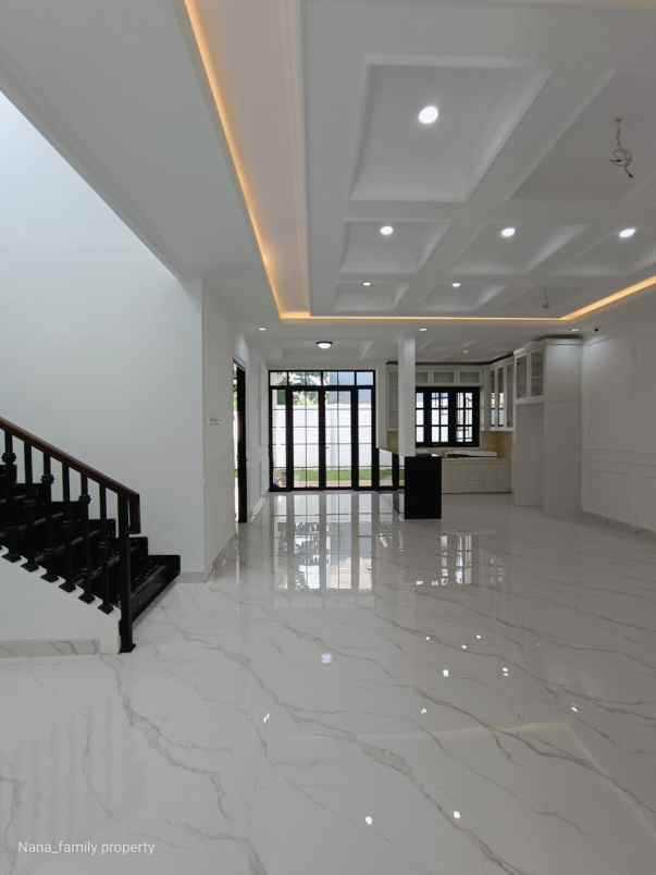 dijual rumah jalan kavling deplu adam malik