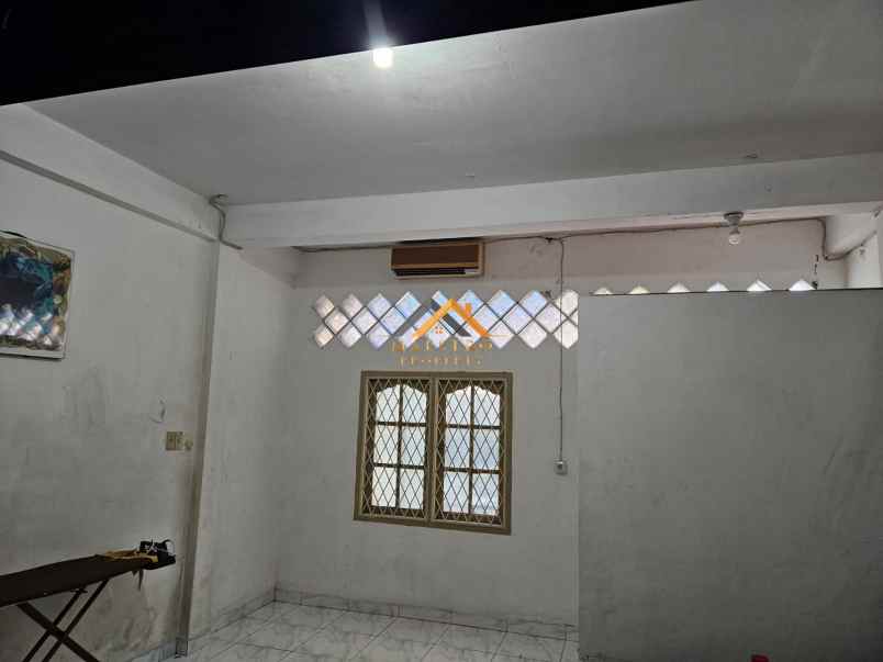 dijual rumah jalan m h thamrin medan