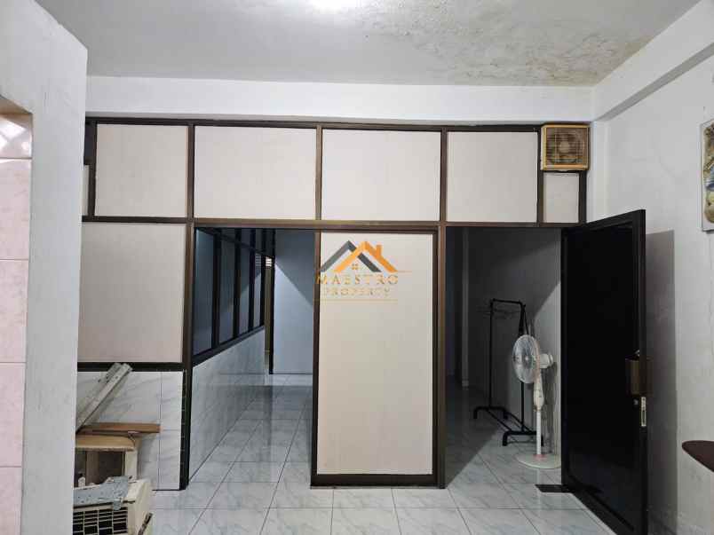 dijual rumah jalan m h thamrin medan