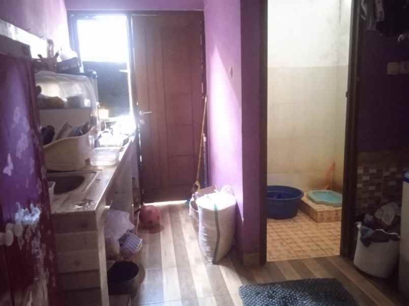 dijual rumah jalan masjid as shobirin