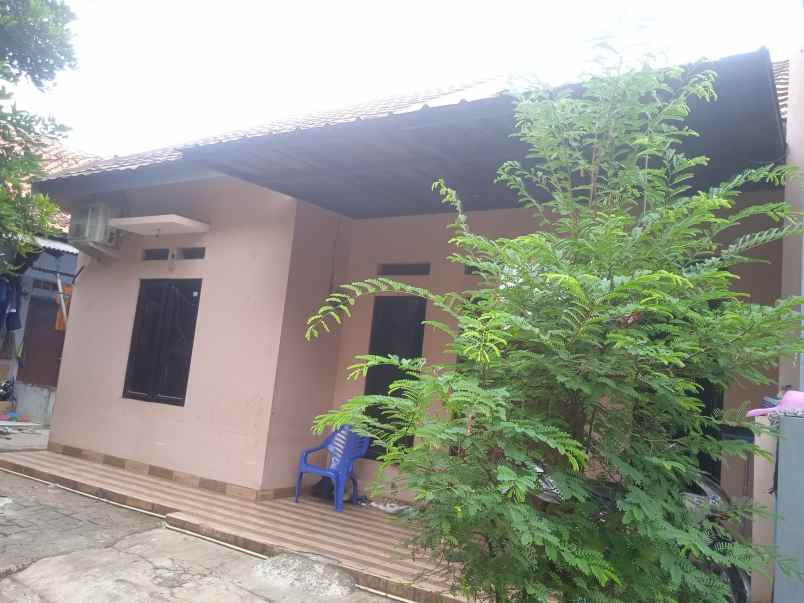 dijual rumah jalan masjid as shobirin