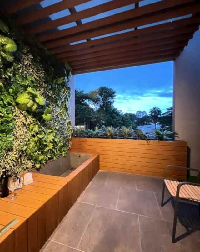 dijual rumah jalan pahlawan