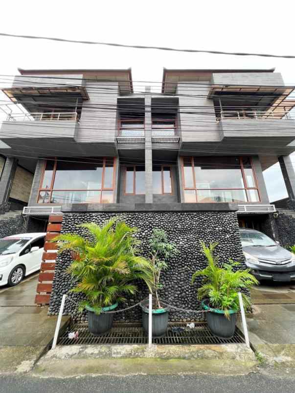 dijual rumah jalan pejaten