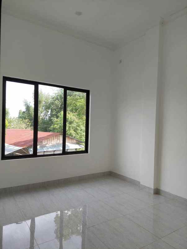 dijual rumah jalan soekarno hatta pekanbaru