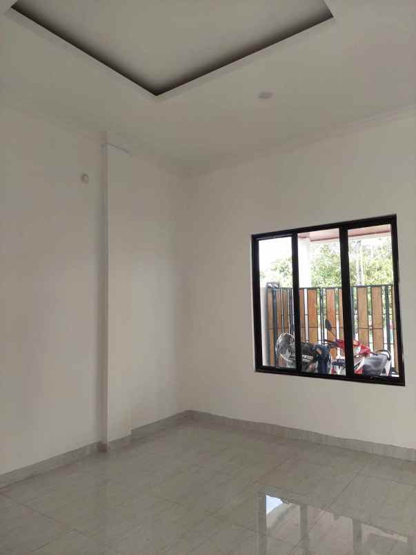 dijual rumah jalan soekarno hatta pekanbaru