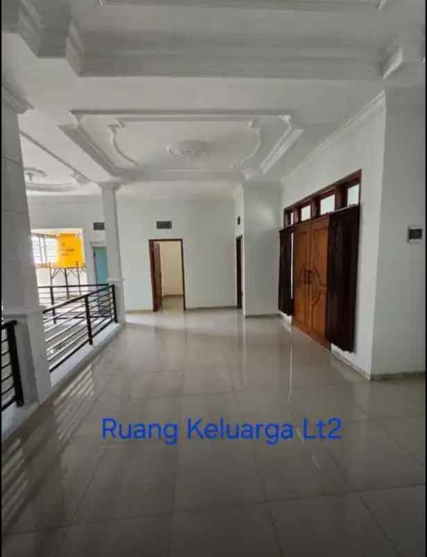 dijual rumah jambangan