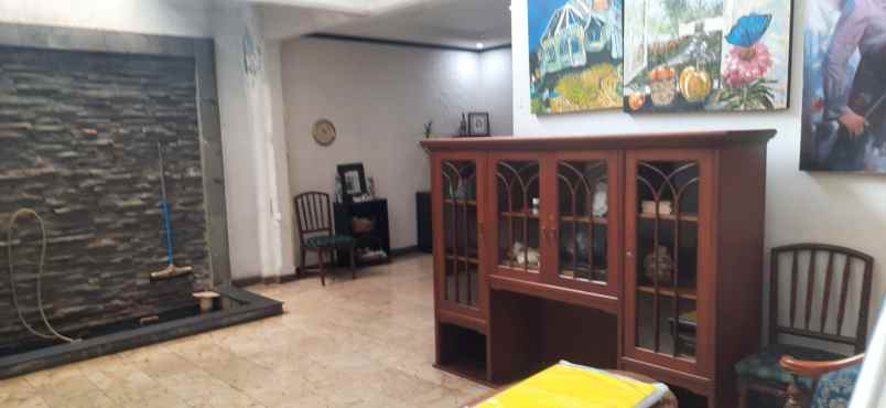 dijual rumah jati padang pasar minggu