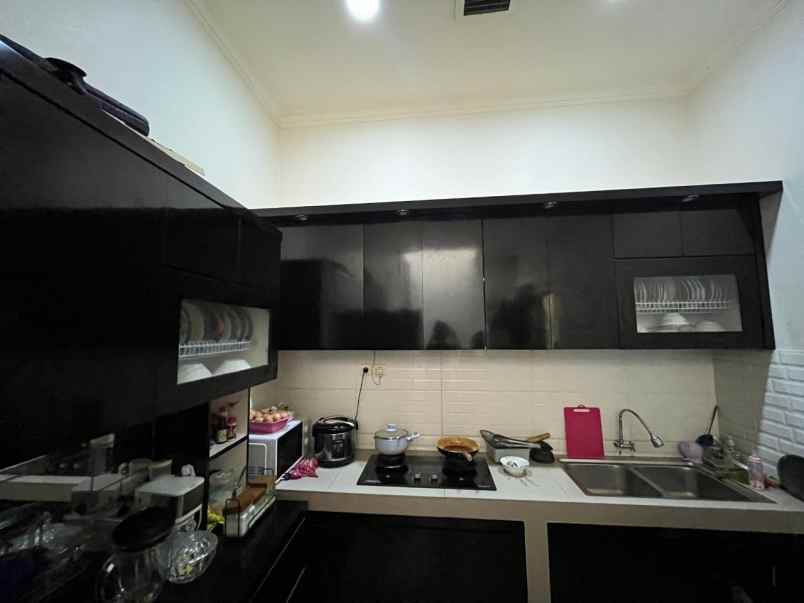 dijual rumah jatimekar