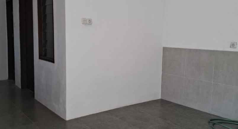 dijual rumah ji kertajaya indah manyar