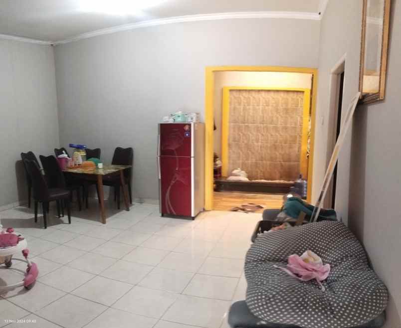 dijual rumah jl cipta karya