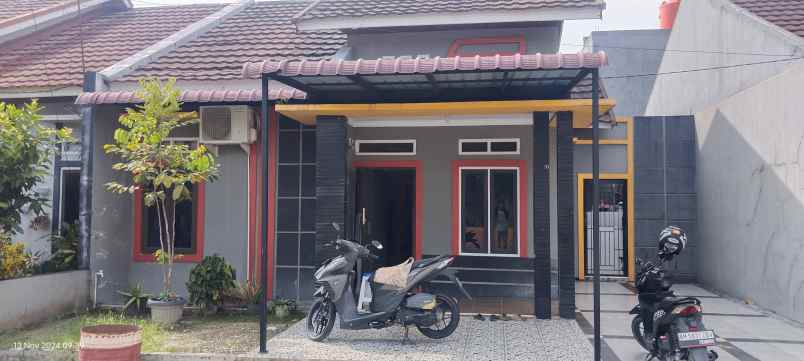 dijual rumah jl cipta karya