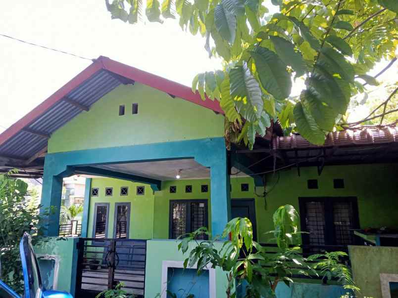 dijual rumah jl cipta karya