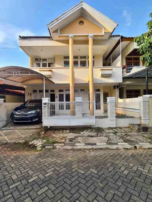 dijual rumah jl eramas 2000 pulogebang
