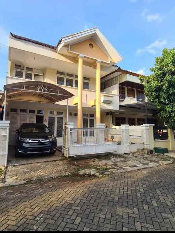 dijual rumah jl eramas 2000 pulogebang