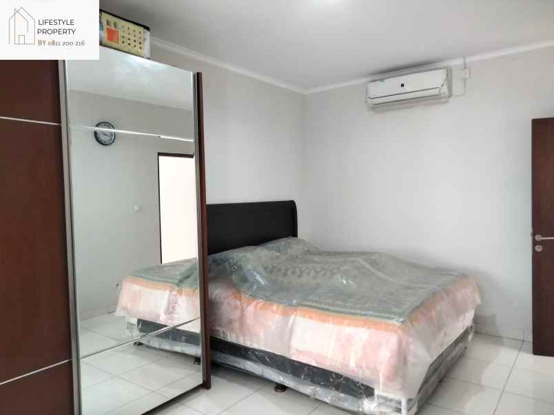 dijual rumah jl gegerkalong hilir