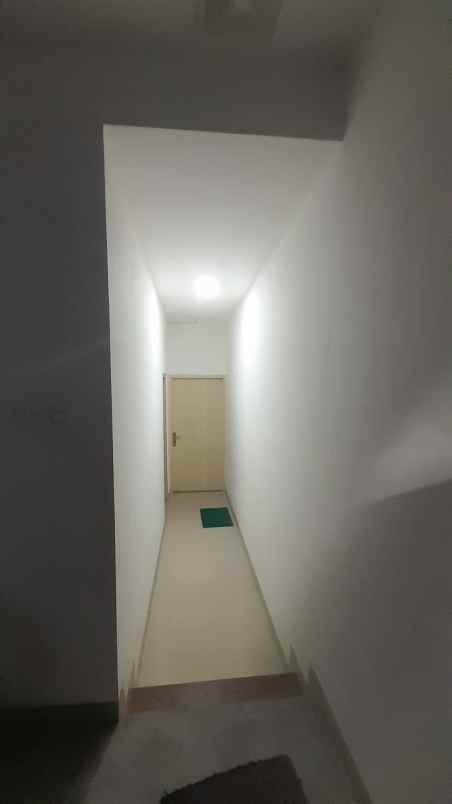 dijual rumah jl jelambar selatan