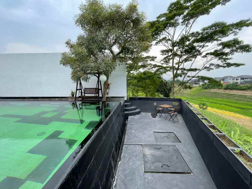 dijual rumah jl pasteur sutami