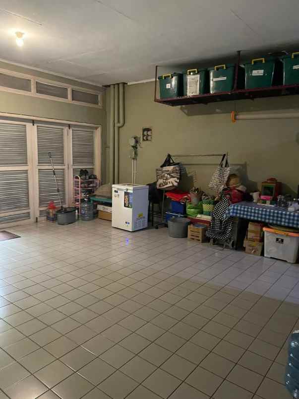 dijual rumah jl pinang