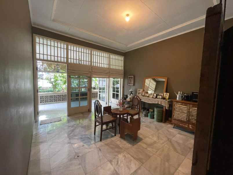 dijual rumah jl pinang