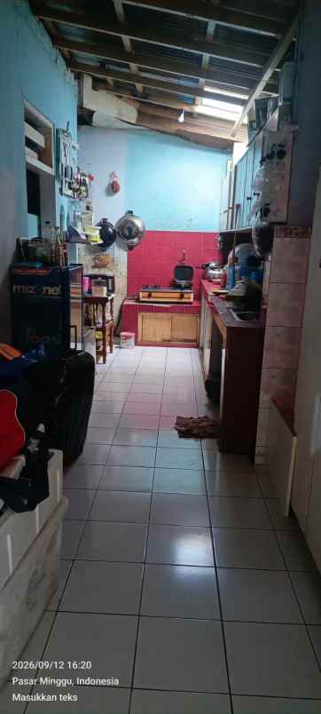 dijual rumah jl raya cilandak marinir