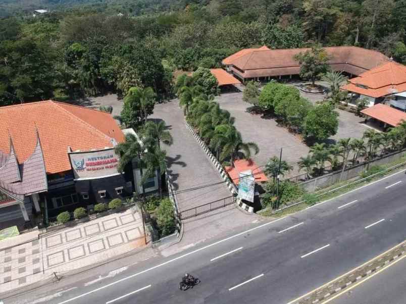 dijual rumah jl raya purwodadi