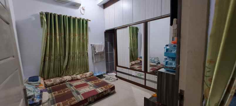 dijual rumah jl sungai mintan