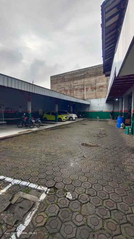 dijual rumah jl surapati