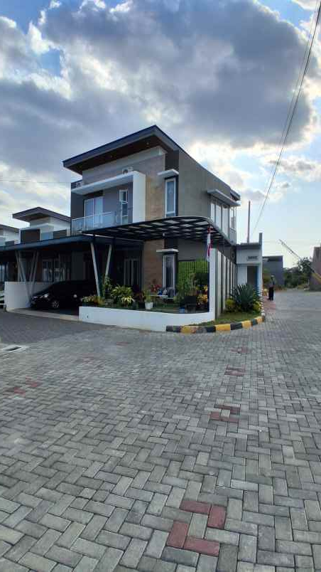 dijual rumah jl wonosalam timur ngaglik