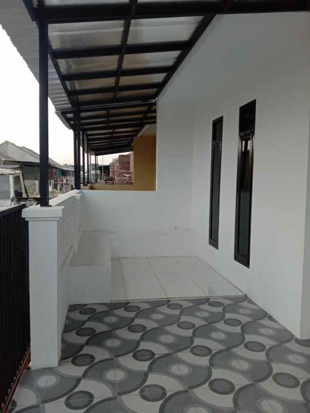 dijual rumah jln bojong malaka terusan